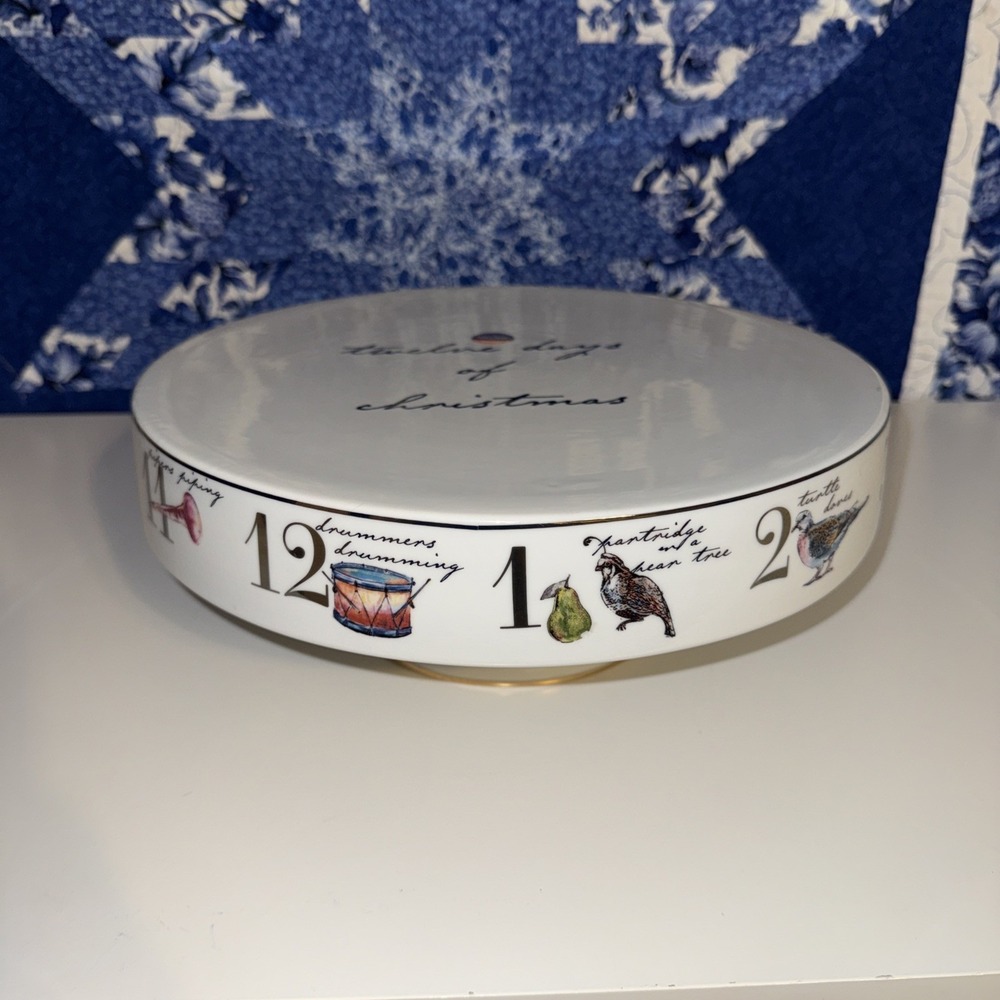Better Homes & Gardens 12 Days of Christmas Cake Stand Porcelain BH57-056-699-10
